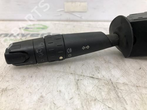 Headlight switch PEUGEOT EXPERT Van (222) 1.9 TD | BP16479983I24