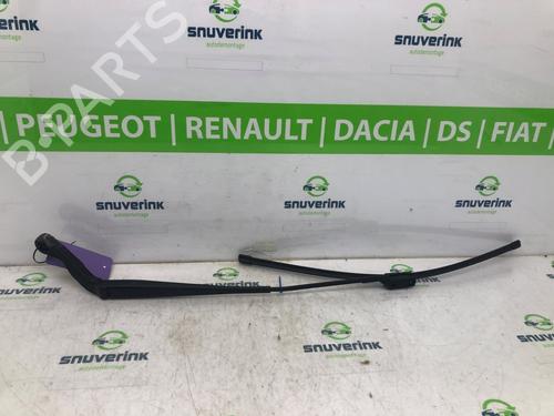 front-wipers-mechanism-fiat-ducato-van-250_-115-multijet-20-d-1340684080-2006-16764577 main image