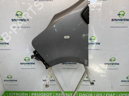 Used Left front fenders RENAULT TRAFIC III Van (FG_) 1.6 dCi 90 (FGME) (90 hp) 27093094