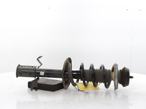 Used Left front shock absorber Left front shock absorber RENAULT EXPRESS Box Body/MPV 1.5 Blue dCi 95 (F6AB) (95 hp) 33697099 33697099