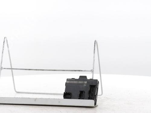 Used Electronic module Electronic module PEUGEOT 308 SW III (FC_, FJ_, FR_, F4_, FN_) BlueHDi 130 (FCYHZL, FCYHZT) (131 hp) 33696690 33696690