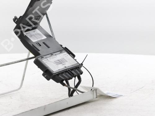 Fuse box PEUGEOT 308 SW I (4E_, 4H_) 1.6 16V | BP31960598E1