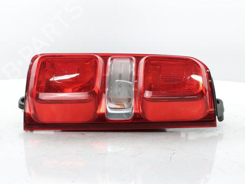 Used Right taillight Right taillight CITROËN JUMPY III Van (V_) 1.6 BlueHDi 95 (95 hp) 39750324 39750324