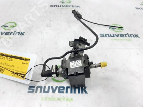 Used Fuel pump Fuel pump 21111981 21111981