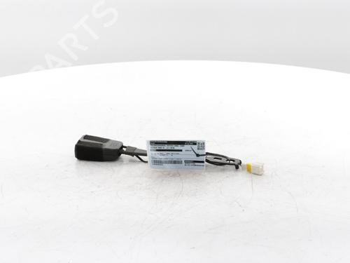 Used Seat buckle Seat buckle PEUGEOT 3008 II SUV (MC_, MR_, MJ_, M4_) 1.2 THP/ PureTech 130 (MRHNSM, MRHNSU, MRHNSJ, MRHNYW,... (131 hp) 36538444 36538444