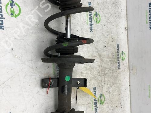 Used Right front shock absorber Right front shock absorber 18300927 18300927