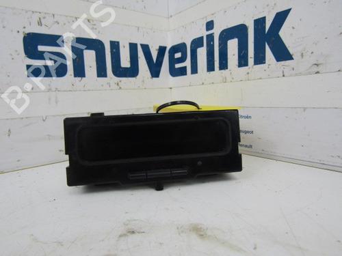 Multifunctionele display RENAULT MEGANE II Estate (KM0/1_) 1.6 (113 hp) 30185151