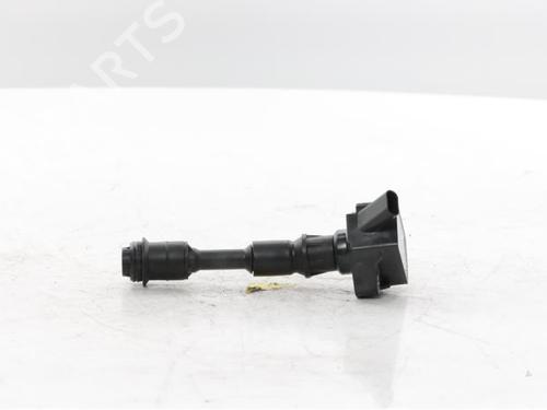 Used Ignition coil Ignition coil VOLVO V60 II (225) T6 Plug-in Hybrid AWD (349 hp) 40588973 40588973