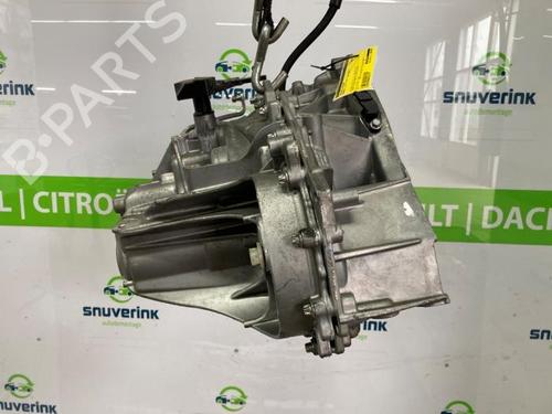 gearbox-renault-clio-v-b7_-2019-40542331 main image