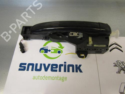 Venstre bak utvendig håndtak RENAULT MEGANE IV Hatchback (B9A/M/N_) 1.3 TCe 140 (B9NB) (140 hp) 24163440