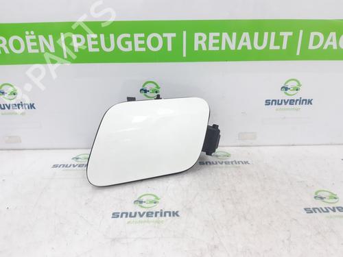 Used Fuel flap PEUGEOT 2008 II (UD_, US_, UY_, UJ_, UR_, UC_) 1.2 PureTech 100 (USHNK) (101 hp) 15773574