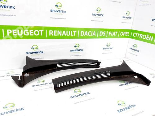 Used Scuttle panel Scuttle panel VW GOLF PLUS V (5M1, 521) 1.4 TSI (122 hp) 10805434 10805434