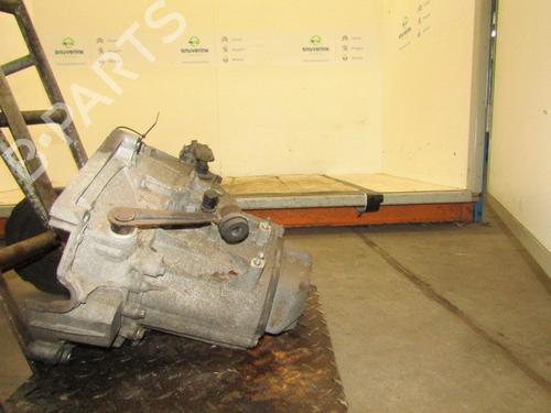 Used Gearbox PEUGEOT 106 II (1A_, 1C_) 1.1 i (60 hp) 13187484