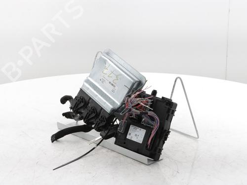 Engine control unit (ECU) DACIA SANDERO III 1.0 TCe 90 | BP33696425M57 - Image 2