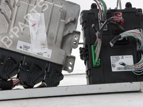 Used Engine control unit (ECU) Engine control unit (ECU) 39507862 39507862