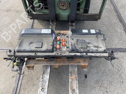 Used Battery Battery PEUGEOT 508 SW II (FC_, FJ_, F4_) Hybrid 224 (F45GQU) (224 hp) 33874571 33874571