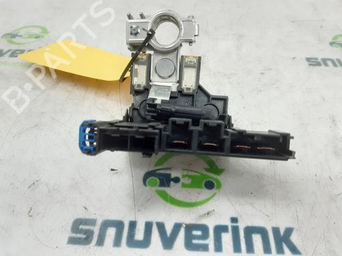 Fuse box RENAULT ARKANA I (LCM_, LDN_) 1.3 TCe 160 (LDN1) | BP20158233E1 