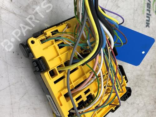 Fuse box PEUGEOT 208 I (CA_, CC_) 1.2 VTI 82 | BP20499971E1 