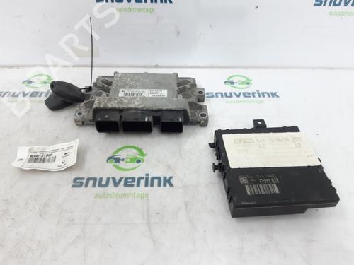 Used Engine control unit (ECU) Engine control unit (ECU) 13715851 13715851
