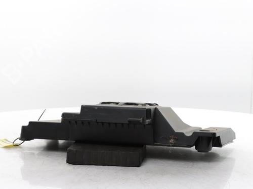 Elektronisk modul RENAULT TWINGO III (BCM_, BCA_) Z.E: (BCA1) | BP31049987M83