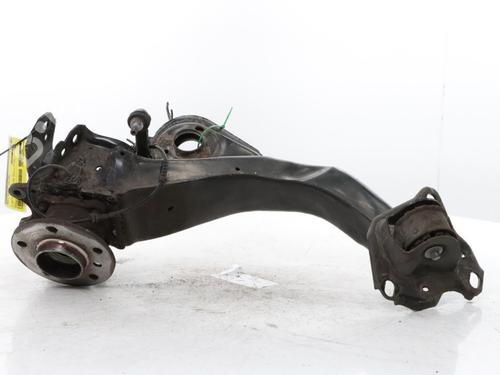 Bras de suspension arrière droit Bras de suspension arrière droit 38110720 38110720