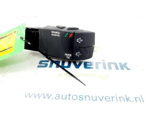Used Steering wheel controls Steering wheel controls OPEL VIVARO B Van (X82) 1.6 CDTI (05) (140 hp) 24164001 24164001