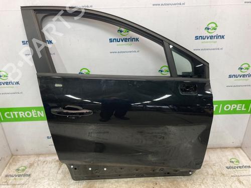 Used Right front door RENAULT CAPTUR II (HF_) TCe 140 (HFN0) (140 hp) 22218233