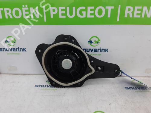 Used Speaker PEUGEOT 3008 II SUV (MC_, MR_, MJ_, M4_) 1.2 THP/ PureTech 130 (MRHNSM, MRHNSU, MRHNSJ, MRHNYW,... (131 hp) 18869646