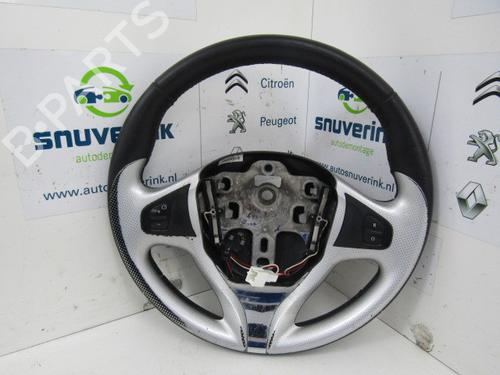 Volant RENAULT CLIO IV (BH_) 1.5 dCi 75 (75 hp) 15938459