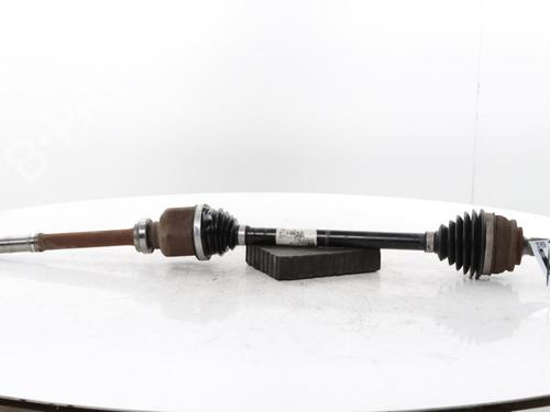 Used Right front driveshaft PEUGEOT 2008 II (UD_, US_, UY_, UJ_, UR_, UC_) 1.2 PureTech 130 (USHNS, URHNS) (130 hp) 31960768