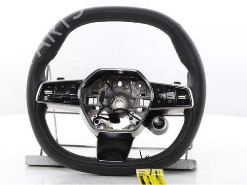 steering-wheel-renault-megane-e-tech-suv-2021-40527366 main image