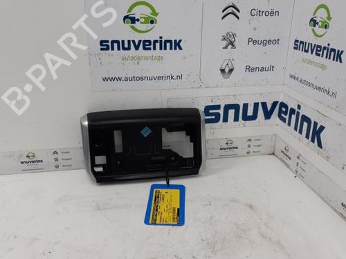 other-peugeot-2008-i-cu_-12-vti-9872846077-2013-13190965 main image