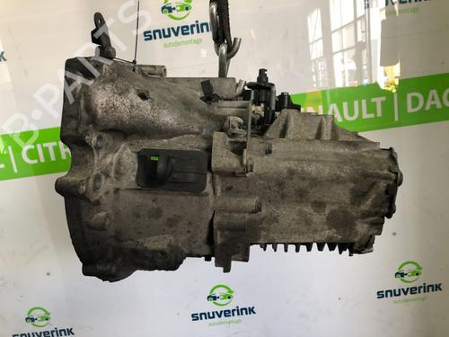 manual-gearbox-peugeot-508-i-8d_-20-hdi-20mb27-2231q3-1637303280-2010-2011-2012-2013-2014-2015-2016-2017-2018-11209018 main image