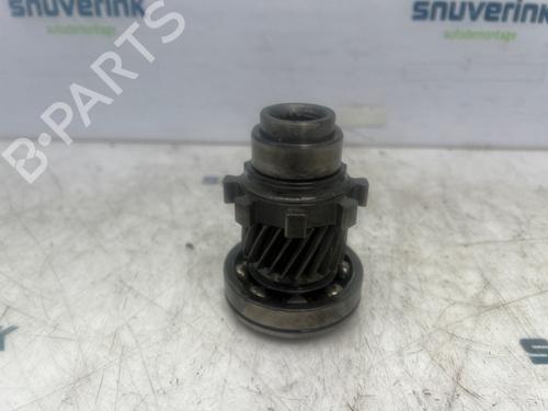 Used Pulley RENAULT TWINGO III (BCM_, BCA_) Z.E: (BCA1) (82 hp) 18300967