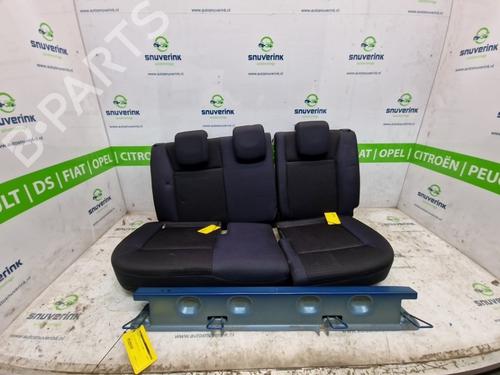 Used Rear seat Rear seat 17328580 17328580
