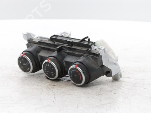 Climate control RENAULT EXPRESS Box Body/MPV 1.5 Blue dCi 75 (F6AA) | BP37872889I5 - Image 2