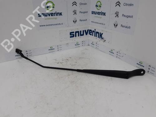 front-windshield-wiper-arm-renault-twingo-ii-cn0_-2007-40565219 main image
