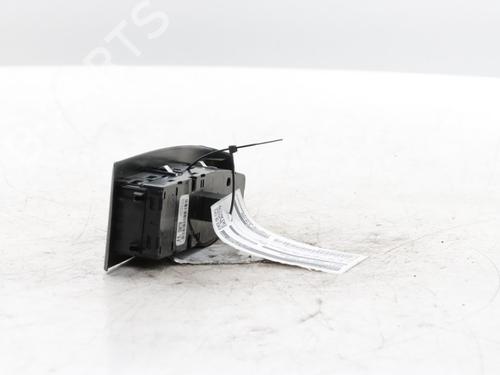 Switch BMW 2 Active Tourer (F45) 225 xe Plug-in-Hybrid | BP38110642I30 - Image 4
