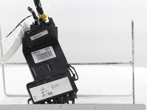 Used Fuse box Fuse box 31960201 31960201