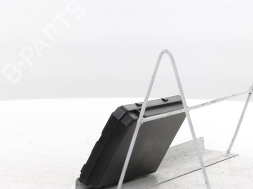 Fuse box RENAULT CLIO V (B7_) 1.0 TCe 90 (B7MT) | BP31050239E1