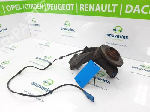 Achsschenkel links vorne PEUGEOT 2008 I (CU_) 1.2 THP 130 / PureTech 130 (130 hp) 10801667