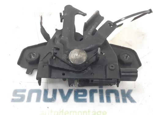 Used Hood lock RENAULT CAPTUR II (HF_) TCe 90 (HFM6) (91 hp) 24160182