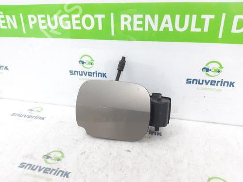 Used Fuel flap RENAULT CLIO III (BR0/1, CR0/1) 1.2 16V (BR02, BR0J, BR11, CR02, CR0J, CR11) (75 hp) 17122378