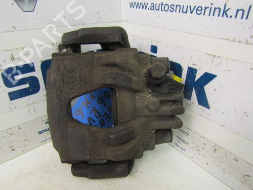 Used Right front brake caliper PEUGEOT 306 (7B, N3, N5) 1.6 SR (89 hp) 11995257