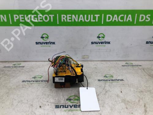 Used Fuse box TOYOTA PROACE Van (MDZ_) 1.5 D4d (MDZ8) (102 hp) 24647254