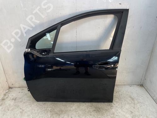 Used Left front door Left front door 37026205 37026205