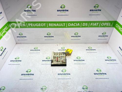 Used Fuse box Fuse box 17147082 17147082