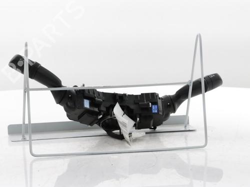 Steering column stalk TOYOTA YARIS (_P21_, _PA1_, _PH1_) 1.5 Hybrid (MXPH10, MXPH11) | BP29241583I23 