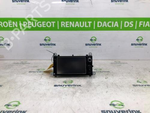 Used Radio Radio RENAULT CLIO IV Grandtour (KH_) 1.5 dCi 90 (KHN3, KHN4) (90 hp) 40580719 40580719