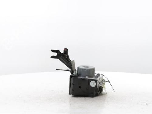 abs-pump-dacia-sandero-ii-2012-30757417 main image